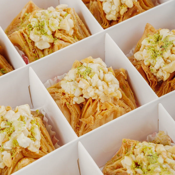 Cashew Pyramid Baklava - Shree Mithai