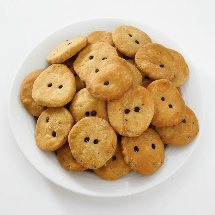 Round Mathri - Shree Mithai