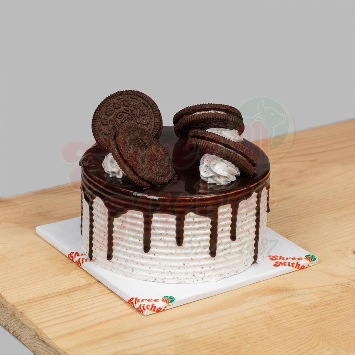 Cookies & Cream Cake - Shree Mithai